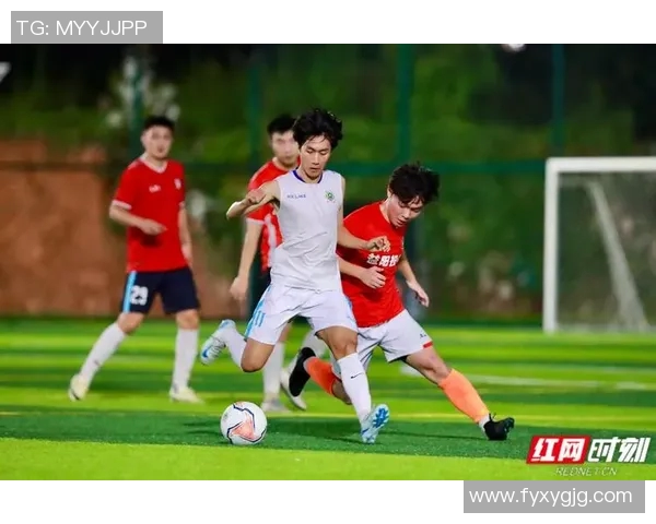 不踢足球的球星背后的故事与人生转折探秘